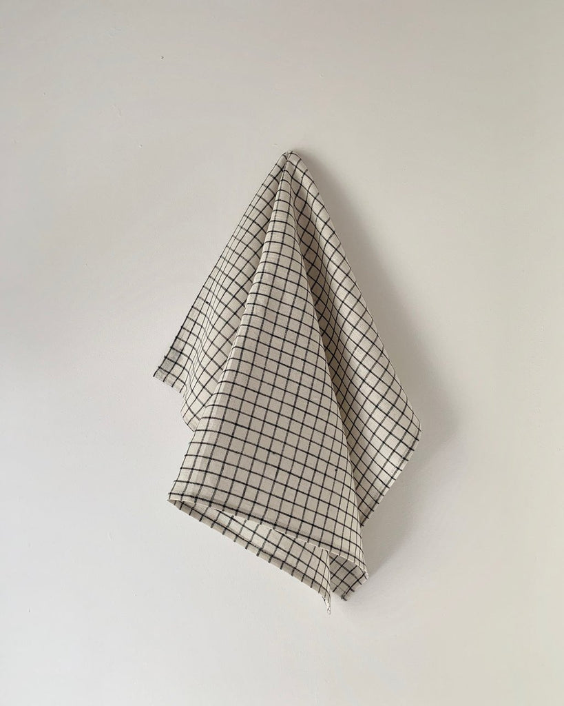 Linen Towel | Ivory/Navy Plaid